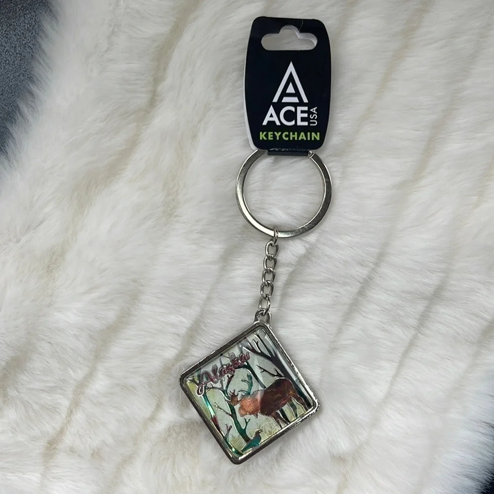 Alaskan Moose Keychain NWT